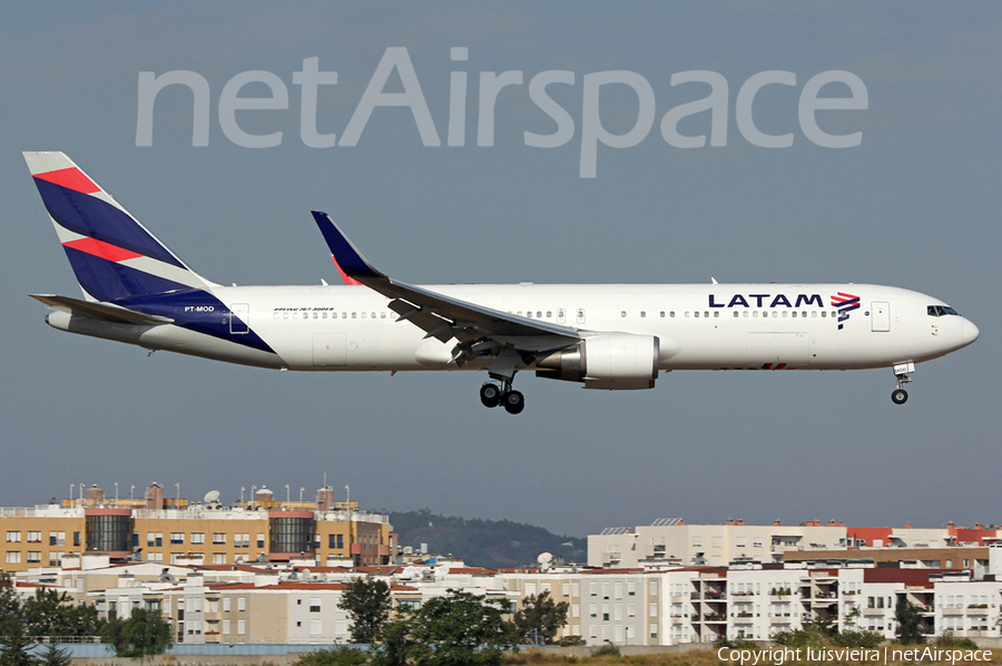 LATAM Airlines Brasil Boeing 767-316(ER) (PT-MOD) | Photo 267529