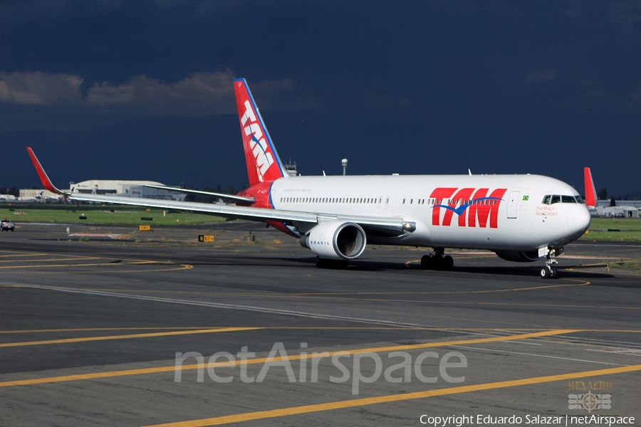 TAM Brazilian Airlines Boeing 767-316(ER) (PT-MOF) | Photo 322835
