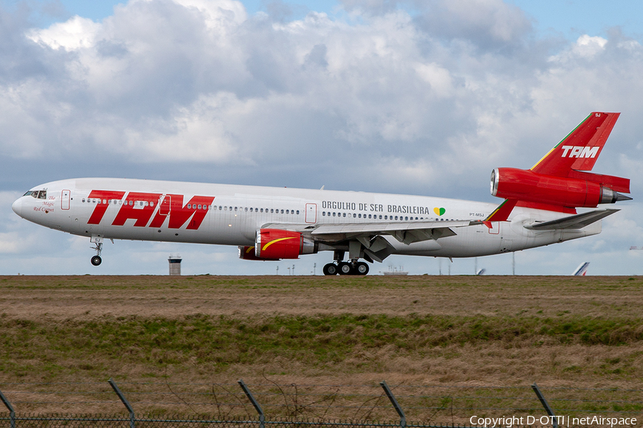 TAM Brazilian Airlines McDonnell Douglas MD-11 (PT-MSJ) | Photo 249161