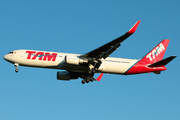TAM Brazilian Airlines Boeing 767-316(ER) (PT-MSO) at  New York - John F. Kennedy International, United States