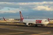 LATAM Airlines Brasil Boeing 767-316(ER) (PT-MSS) at  Mexico City - Lic. Benito Juarez International, Mexico