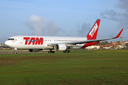TAM Brazilian Airlines Boeing 767-316(ER) (PT-MSS) at  Lisbon - Portela, Portugal