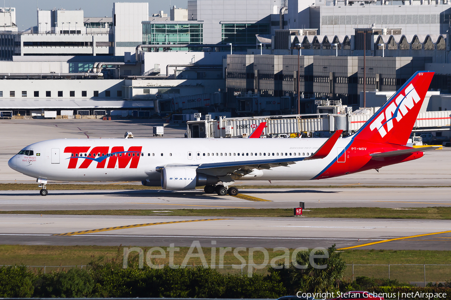 TAM Brazilian Airlines Boeing 767-316(ER) (PT-MSV) | Photo 39250