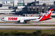 TAM Brazilian Airlines Boeing 767-316(ER) (PT-MSV) at  Miami - International, United States