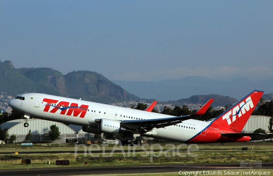 TAM Brazilian Airlines Boeing 767-316(ER) (PT-MSW) | Photo 164588