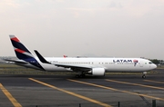 LATAM Airlines Brasil Boeing 767-316(ER) (PT-MSY) at  Mexico City - Lic. Benito Juarez International, Mexico