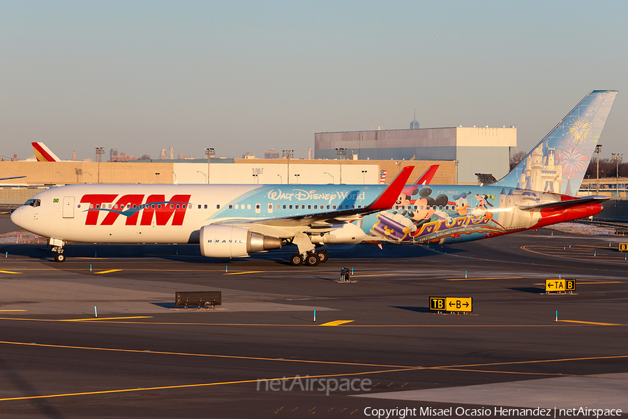 TAM Brazilian Airlines Boeing 767-316(ER) (PT-MSZ) | Photo 150066