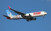 TAM Brazilian Airlines Boeing 767-316(ER) (PT-MSZ) at  Orlando - International (McCoy), United States