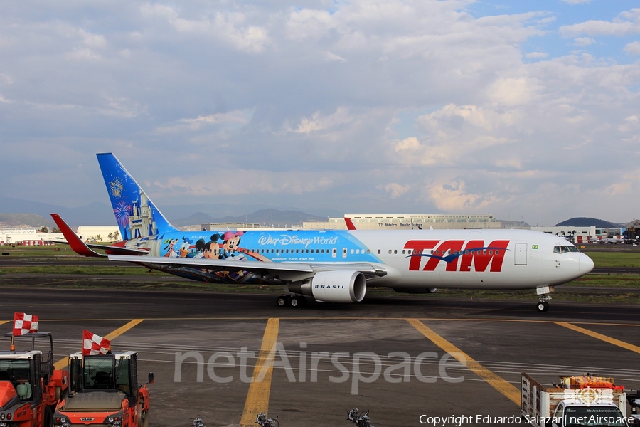 TAM Brazilian Airlines Boeing 767-316(ER) (PT-MSZ) | Photo 144277