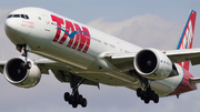 TAM Brazilian Airlines Boeing 777-32W(ER) (PT-MUA) at  London - Heathrow, United Kingdom