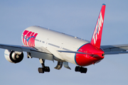 TAM Brazilian Airlines Boeing 777-32W(ER) (PT-MUB) at  London - Heathrow, United Kingdom