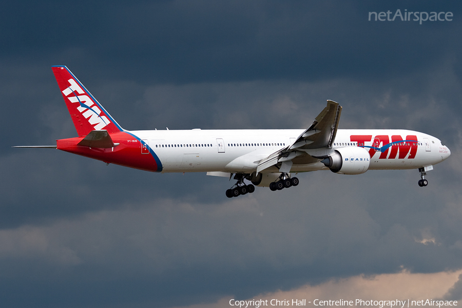 TAM Brazilian Airlines Boeing 777-32W(ER) (PT-MUB) | Photo 59104
