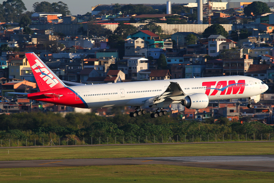 TAM Brazilian Airlines Boeing 777-32W(ER) (PT-MUC) at  Sao Paulo - Guarulhos - Andre Franco Montoro (Cumbica), Brazil?sid=9a7efa0e1db4ca6eeb867b1c3bd36022