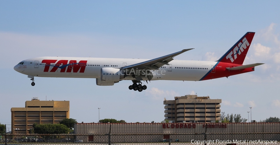 TAM Brazilian Airlines Boeing 777-32W(ER) (PT-MUC) | Photo 296414