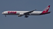 TAM Brazilian Airlines Boeing 777-32W(ER) (PT-MUD) at  Frankfurt am Main, Germany