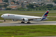 TAM Brazilian Airlines Boeing 777-32W(ER) (PT-MUD) at  Sao Paulo - Guarulhos - Andre Franco Montoro (Cumbica), Brazil