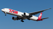 TAM Brazilian Airlines Boeing 777-32W(ER) (PT-MUH) at  Frankfurt am Main, Germany