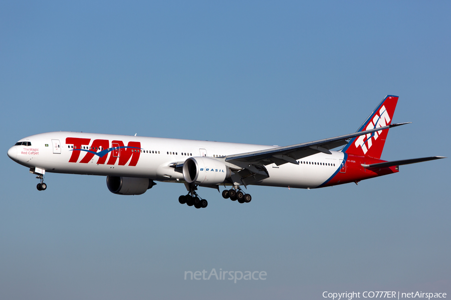 TAM Brazilian Airlines Boeing 777-32W(ER) (PT-MUH) | Photo 37918