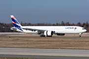 TAM Brazilian Airlines Boeing 777-32W(ER) (PT-MUI) at  Frankfurt am Main, Germany