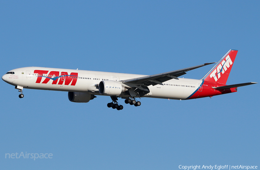 TAM Brazilian Airlines Boeing 777-32W(ER) (PT-MUI) | Photo 231603
