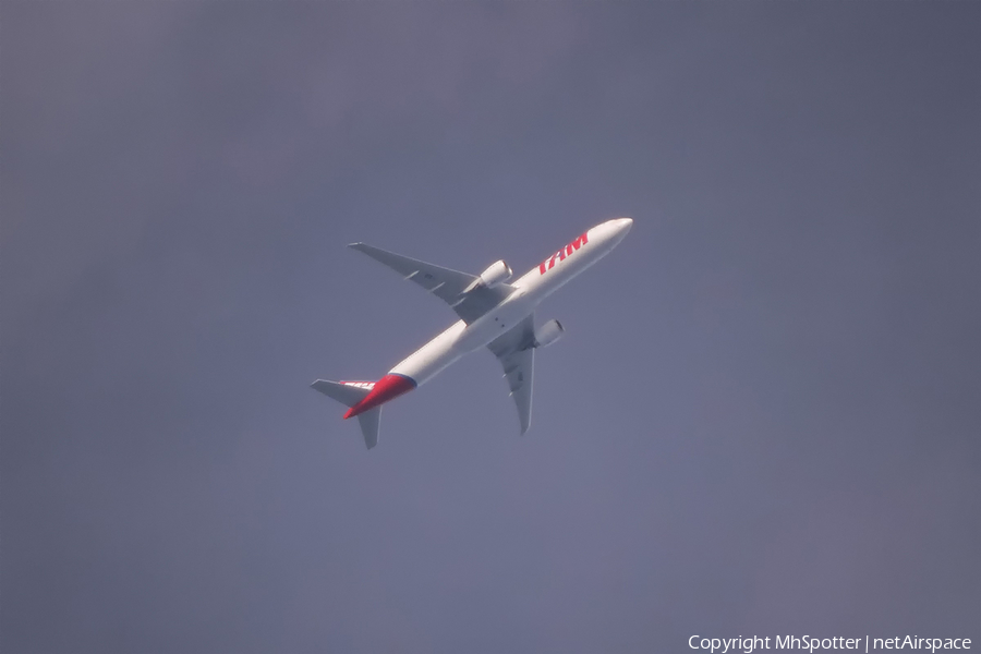 TAM Brazilian Airlines Boeing 777-32W(ER) (PT-MUI) | Photo 333649