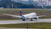 TAM Brazilian Airlines Boeing 777-32W(ER) (PT-MUJ) at  Sao Paulo - Guarulhos - Andre Franco Montoro (Cumbica), Brazil