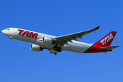 TAM Brazilian Airlines Airbus A330-223 (PT-MVC) at  Sao Paulo - Guarulhos - Andre Franco Montoro (Cumbica), Brazil