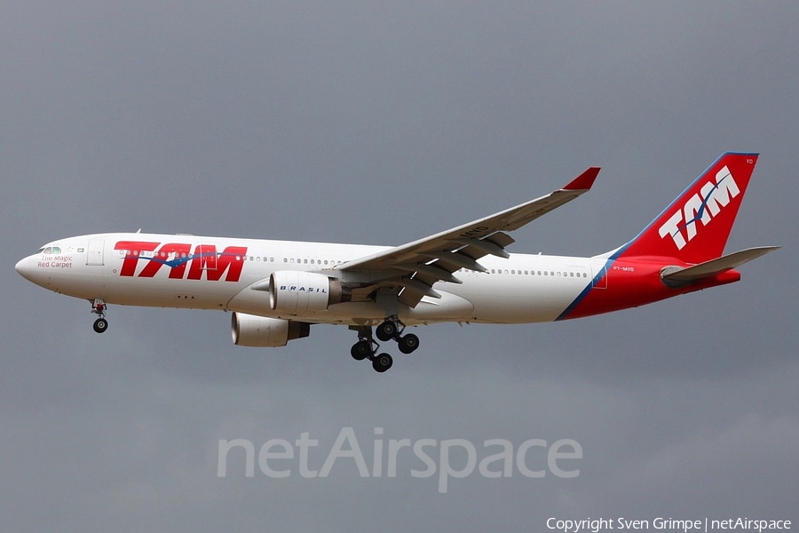 TAM Brazilian Airlines Airbus A330-223 (PT-MVD) | Photo 35215