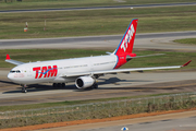 TAM Brazilian Airlines Airbus A330-203 (PT-MVG) at  Sao Paulo - Guarulhos - Andre Franco Montoro (Cumbica), Brazil
