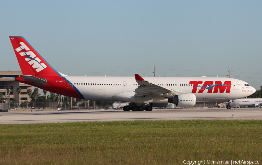 TAM Brazilian Airlines Airbus A330-223 (PT-MVO) | Photo 32958