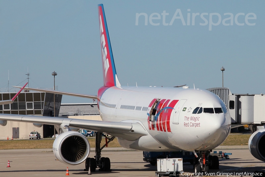 TAM Brazilian Airlines Airbus A330-203 (PT-MVR) | Photo 11910