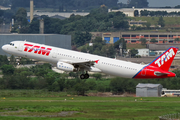 TAM Brazilian Airlines Airbus A321-231 (PT-MXA) at  Sao Paulo - Guarulhos - Andre Franco Montoro (Cumbica), Brazil