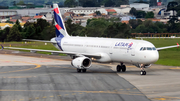 LATAM Airlines Brasil Airbus A321-231 (PT-MXE) at  Curitiba - Afonso Pena International, Brazil