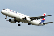 LATAM Airlines Brasil Airbus A321-231 (PT-MXE) at  Sao Paulo - Guarulhos - Andre Franco Montoro (Cumbica), Brazil