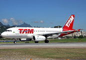TAM Brazilian Airlines Airbus A319-132 (PT-MZE) at  Rio De Janeiro - Santos Dumont, Brazil