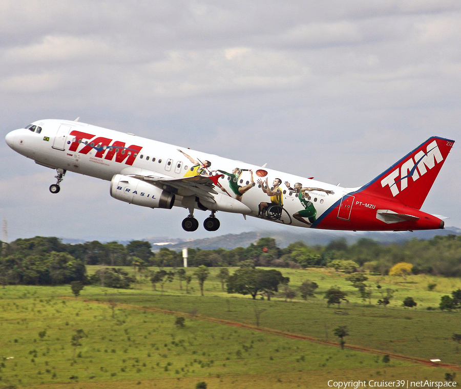 TAM Brazilian Airlines Airbus A320-232 (PT-MZU) | Photo 146738