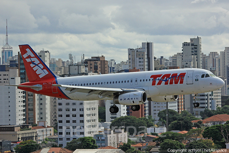 TAM Brazilian Airlines Airbus A320-232 (PT-MZY) | Photo 154436