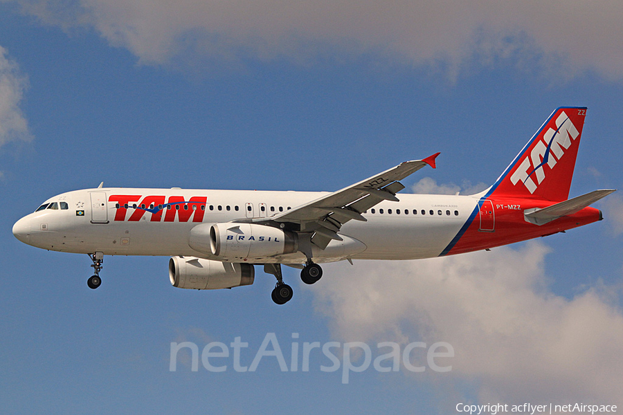 TAM Brazilian Airlines Airbus A320-232 (PT-MZZ) | Photo 164723