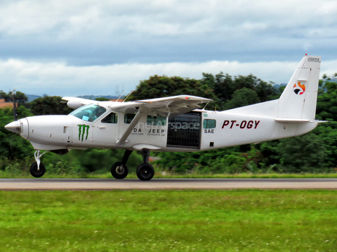 Skydive Cerrado Cessna 208 Caravan I (PT-OGY) at  Sorocaba - Bertram Luiz Leupolz, Brazil