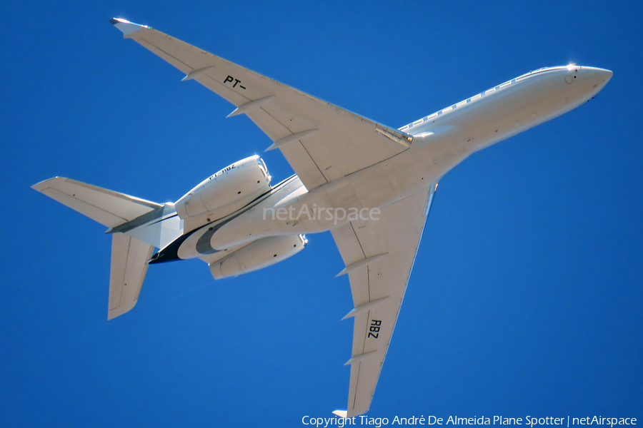 (Private) Bombardier BD-700-1A10 Global 6000 (PT-RBZ) | Photo 588641