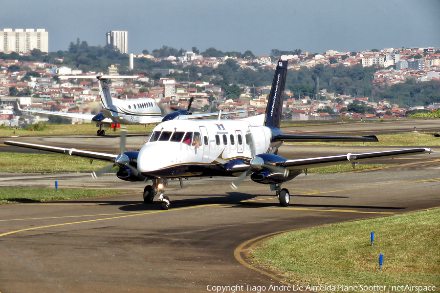 NHR Táxi Aéreo Embraer EMB-110P1 Bandeirante (PT-SGM) | Photo 665960