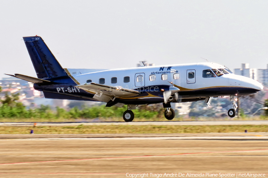 NHR Táxi Aéreo Embraer EMB-110P1 Bandeirante (PT-SHY) | Photo 517271