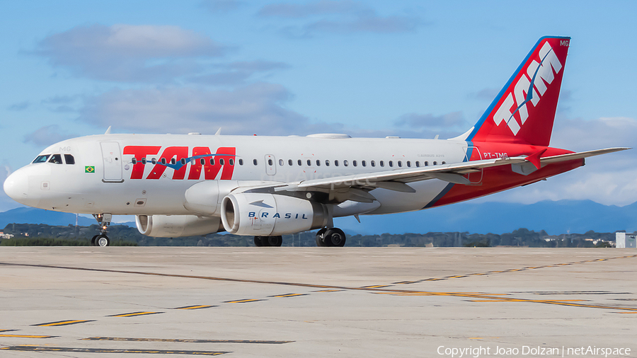 TAM Brazilian Airlines Airbus A319-132 (PT-TMG) | Photo 345907