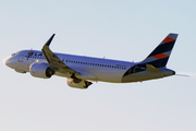 LATAM Airlines Brasil Airbus A320-271N (PT-TMM) at  Sao Paulo - Guarulhos - Andre Franco Montoro (Cumbica), Brazil