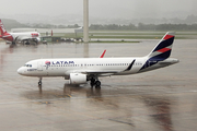 LATAM Airlines Brasil Airbus A320-271N (PT-TMN) at  Rio De Janeiro - Galeao - Antonio Carlos Jobim International, Brazil