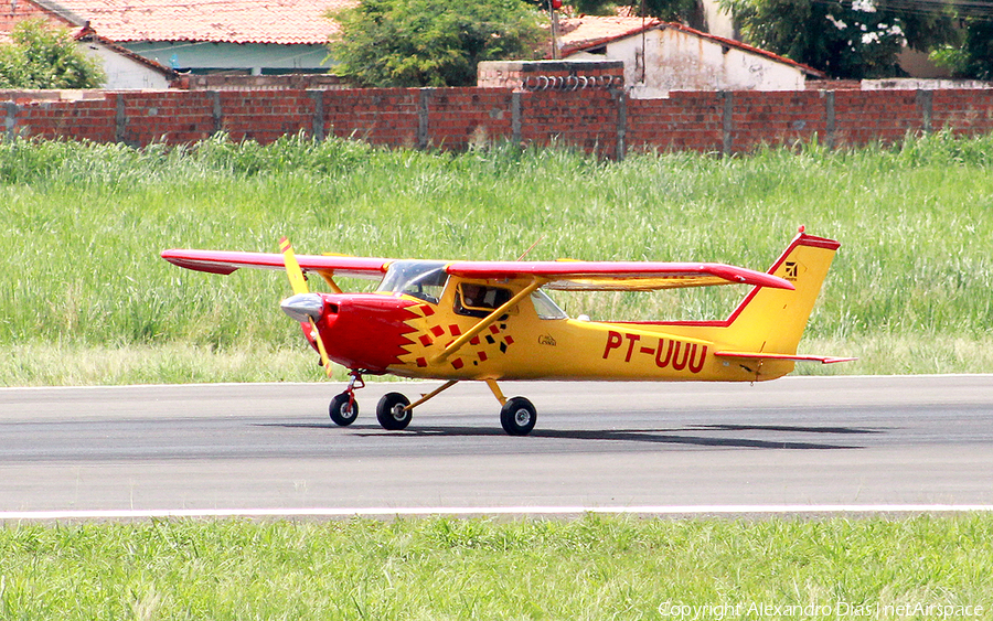 (Private) Cessna 150M (PT-UUU) | Photo 516127