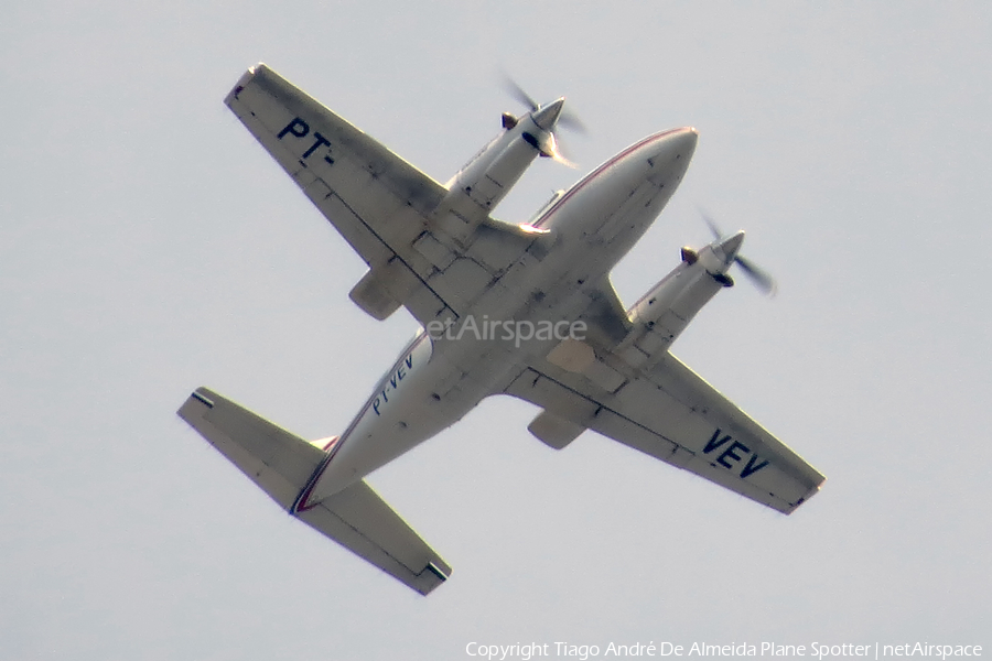 No Limits Táxi Aéreo Embraer EMB-821 Carajá (PT-VEV) | Photo 403850