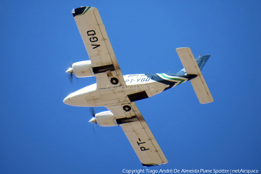 (Private) Embraer EMB-810D Seneca III (PT-VGD) | Photo 557743