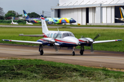 No Limits Táxi Aéreo Embraer EMB-821 Carajá (PT-VLX) at  Sorocaba - Bertram Luiz Leupolz, Brazil