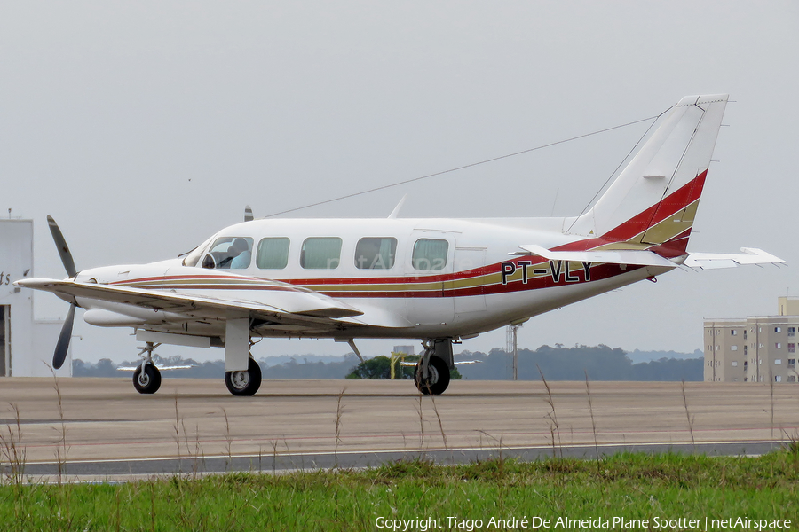 (Private) Embraer EMB-821 Carajá (PT-VLY) | Photo 491082